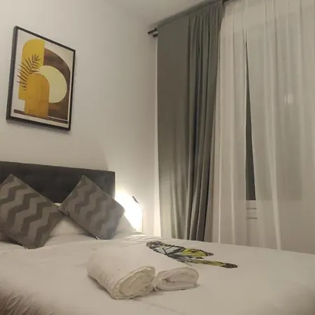 Homestay Plaza Zabalburu